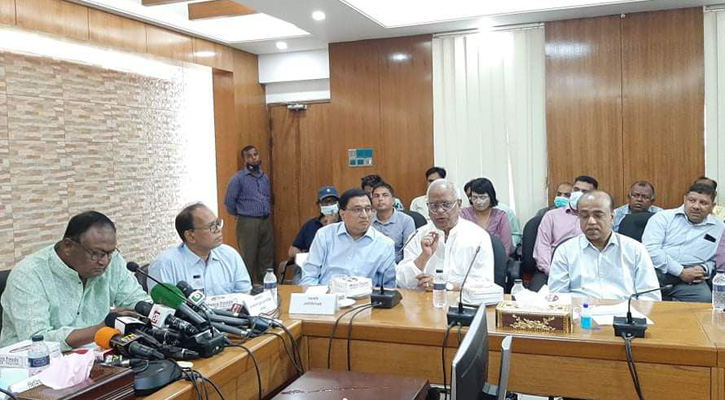 ‘যুদ্ধ থামলে তেলের দাম কমবে, অনেক মিলমালিক পথে বসবে’